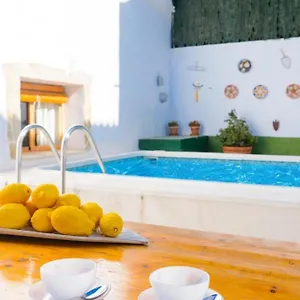 vivienda-rural-pepe-el-del-aceite-trasmulas-by-ruralidays.hotelsinnerja.org/